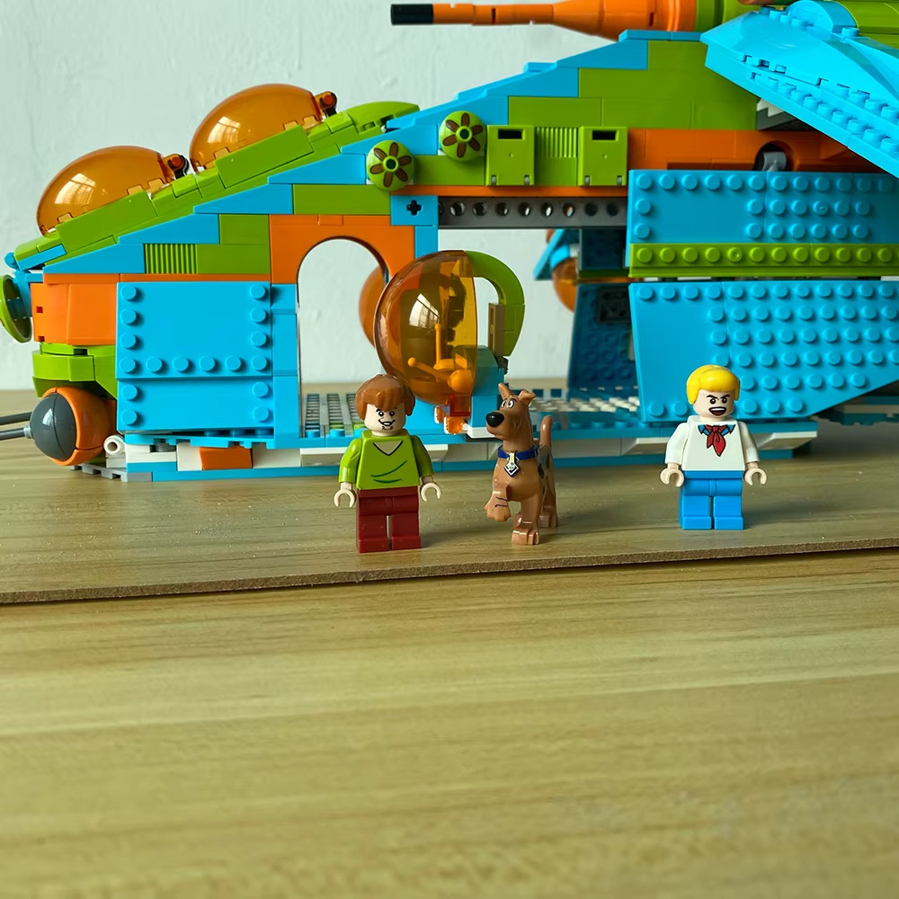 CUSTOM SCOOBY-DOO STAR WARS Lego set, Mystery Machine LAAT, 1116 Pieces NEW