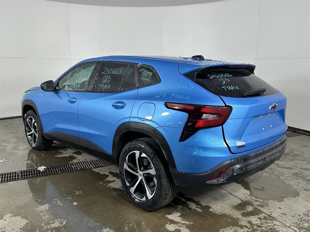 Camera/Projector Camera Front Fits 21-25 TRAILBLAZER 2802573