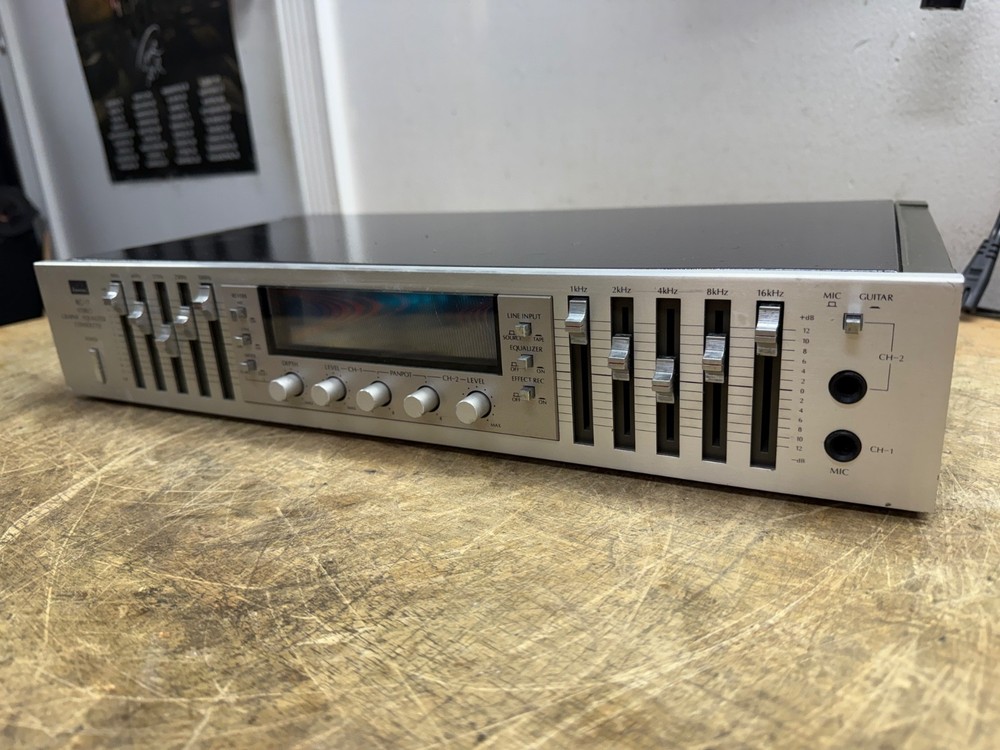 SANSUI RG-7 Stereo Graphic Equalizer
