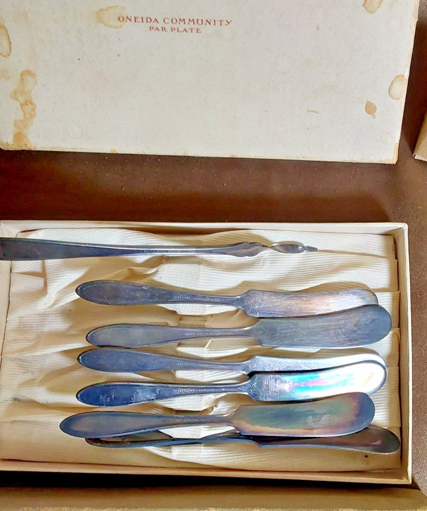 Vintage Silverware Bundle-16 PCS.- Serving Utensils, Ice Tea Spoons, etc.