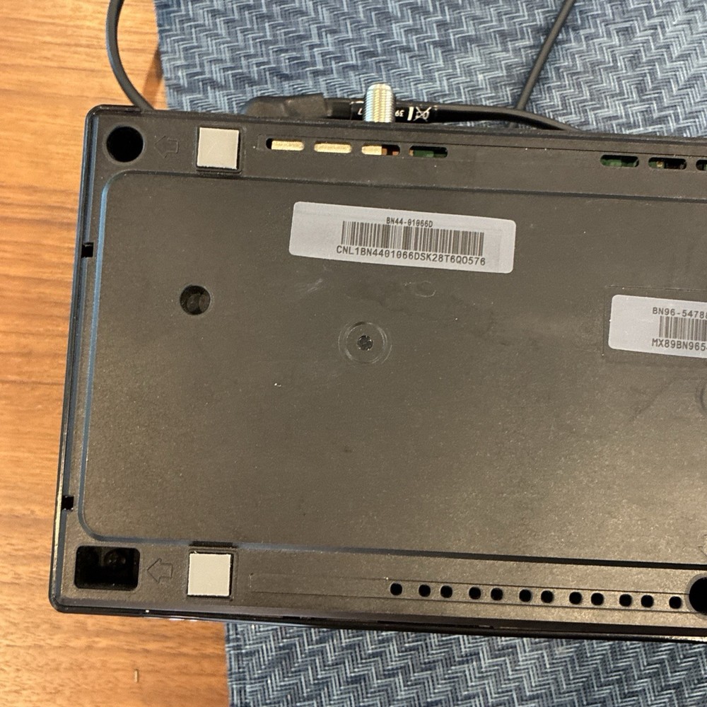 Samsung One Connect Model SOC1002b