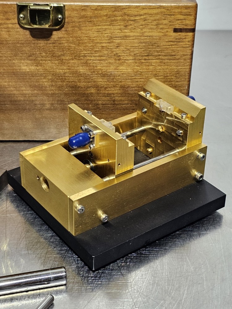 INTER-CONTINENTAL MICROWAVE TF-2001-C w/ Mid Section & Pin Alignment Tool