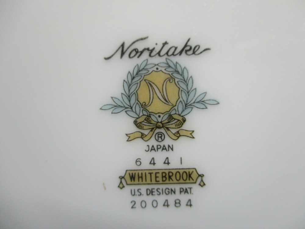NORITAKE WHITEBROOK DINNER PLATE 10 1/2" - 0305B