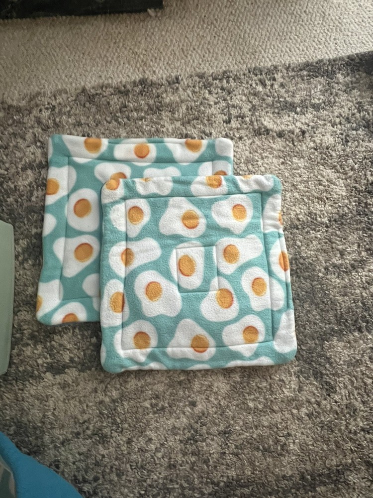 C And C Fleece Cage Sets