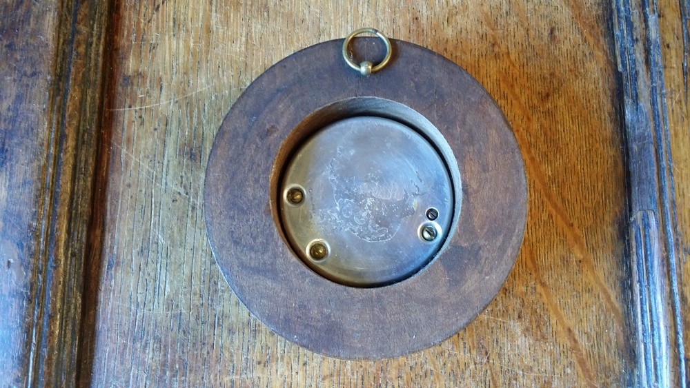 VINTAGE PISTONPHONE ANEROID BAROMETER