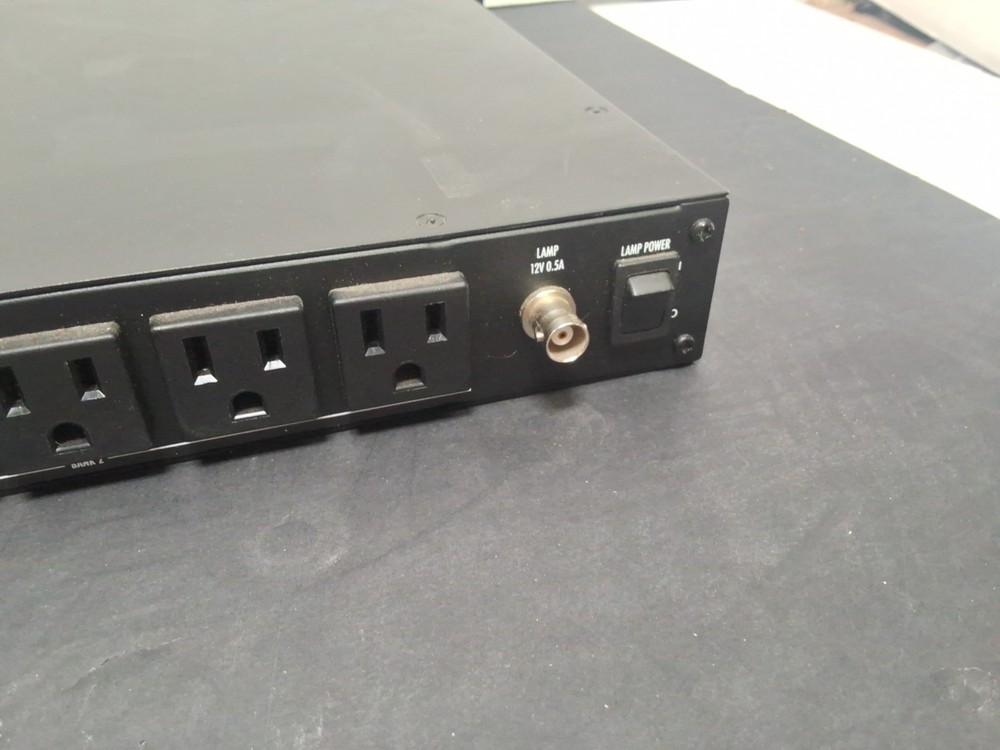 Furman PL-PLUS C 15A Power Conditioner