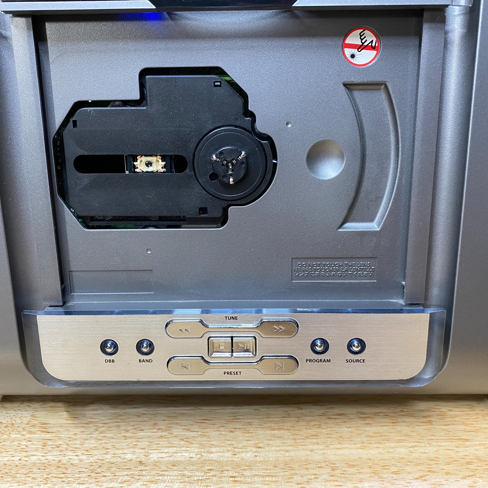 Philips MC235B/37 Micro Shelf Stereo System CD AM/FM w/ Speakers Tested Works