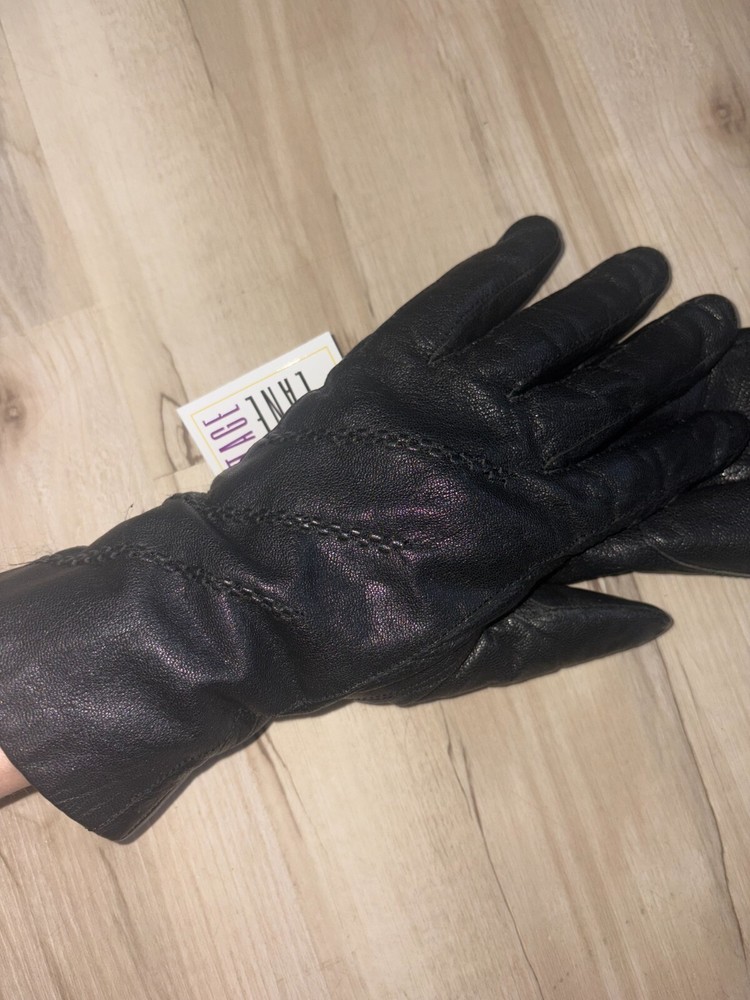 leather gloves