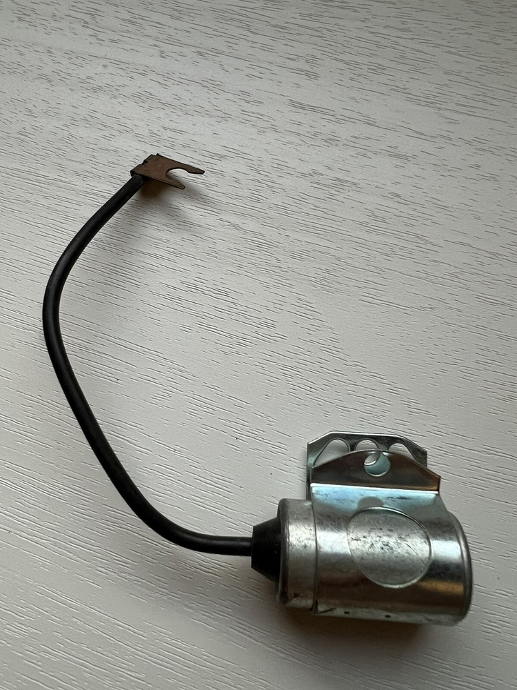 STANDARD IGNITION CONDENSER IH121