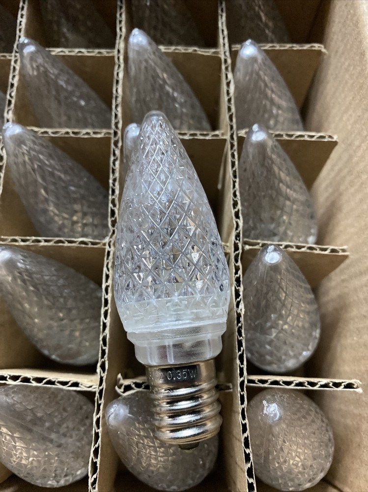 C9 Pure White Led Light Bulb E17 Base NEW