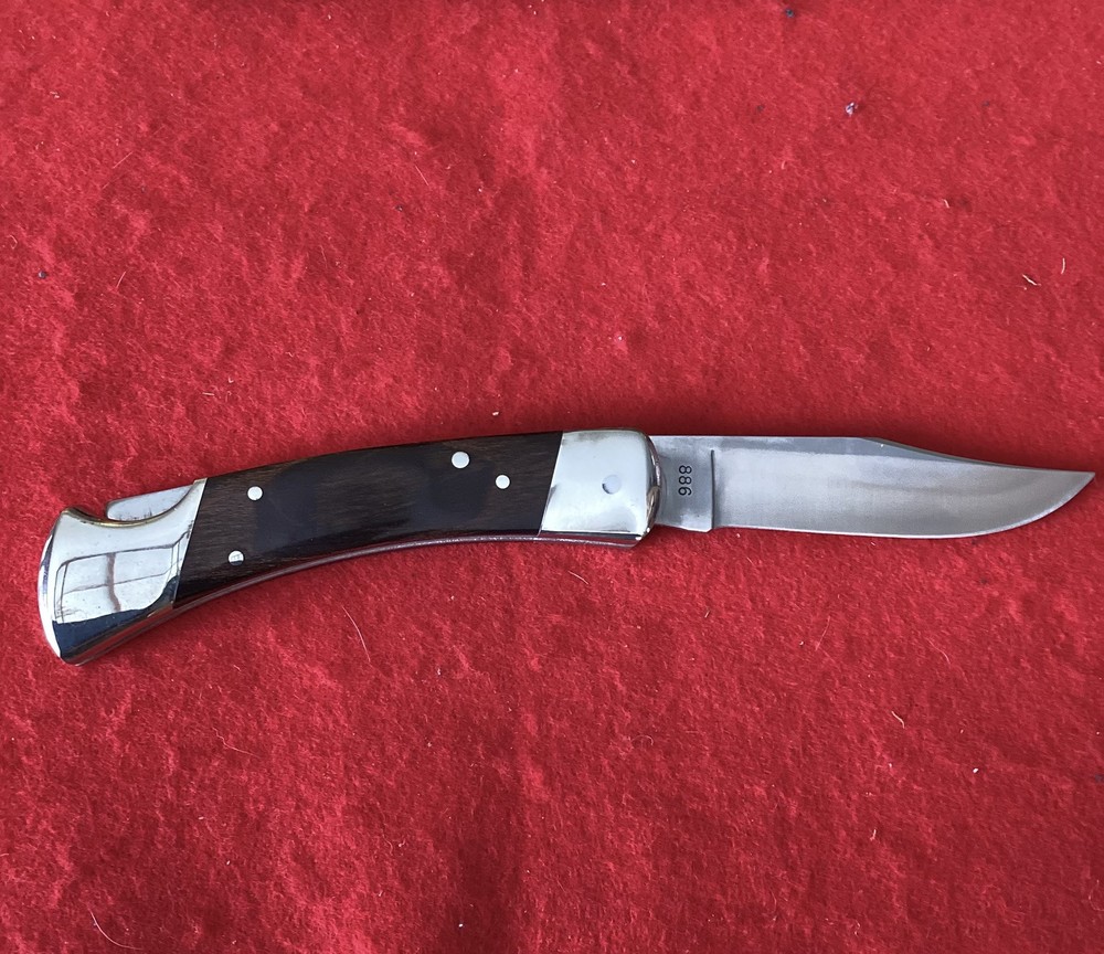 camillus Large Folder Va. Game Warden