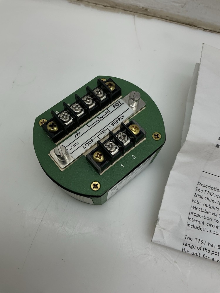 Transpak T752 Potentiometer Input Isolating Two Wire Transmitter NEW