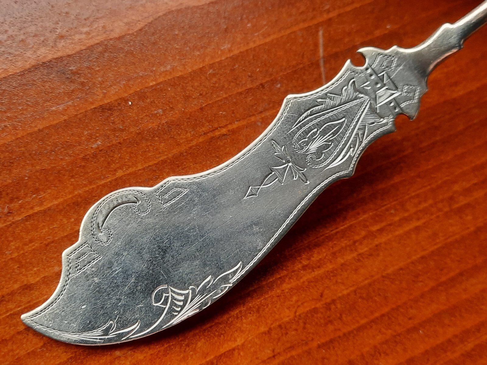 Coin Silver Knowles & Ladd Leaf & Berry Pickle Knife