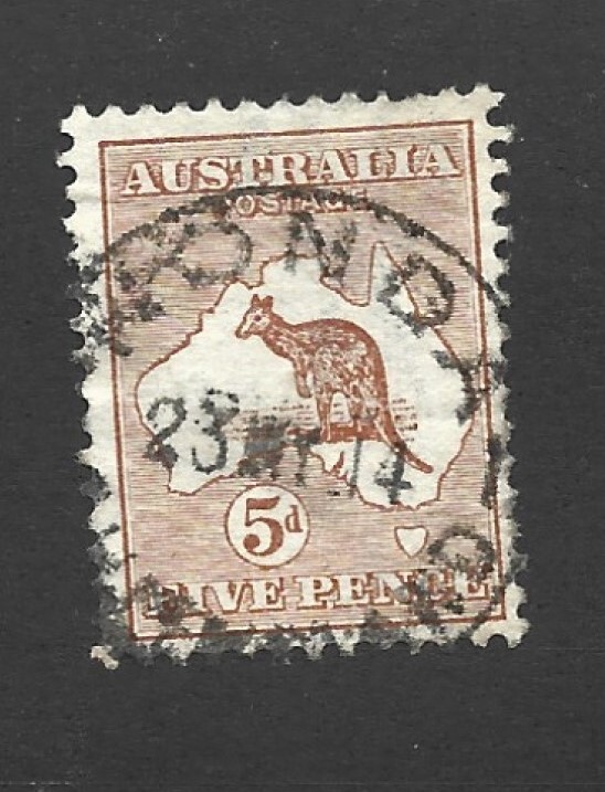 Australia Scott 7 - 5d Kangaroo/Map used VF centering
