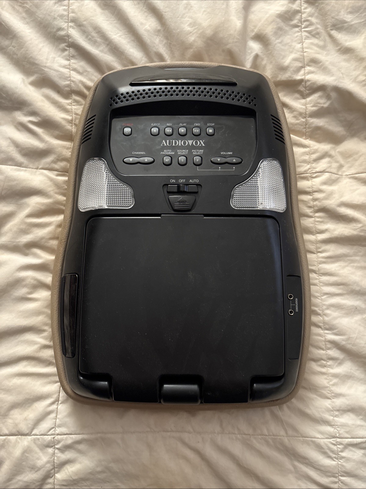 99-06 2003 Tahoe Audiovox 10.1" Overhead Monitor Ready, DVD Ent. System