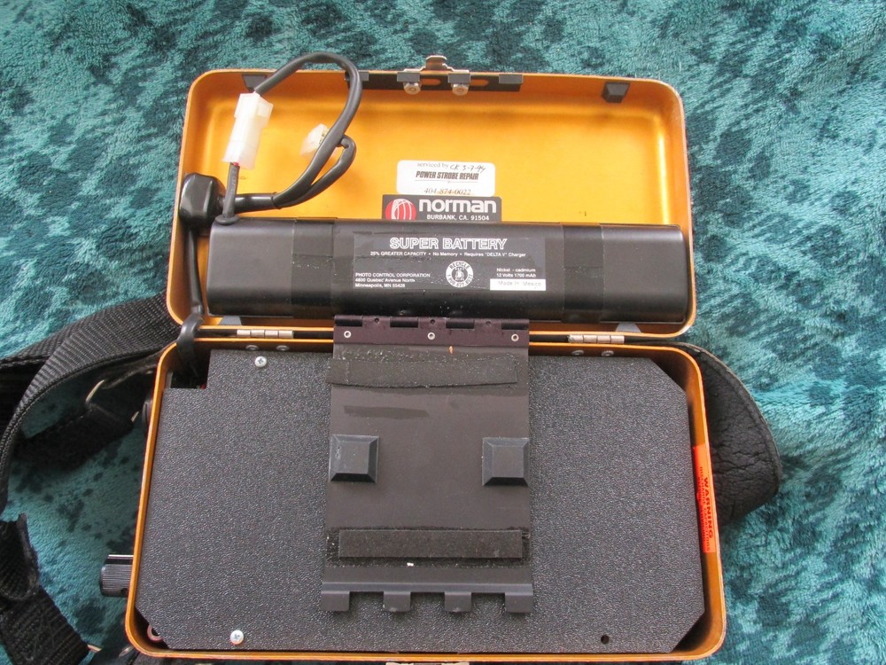 Norman 400B Norman Lighting Norman Studio Flash Untested