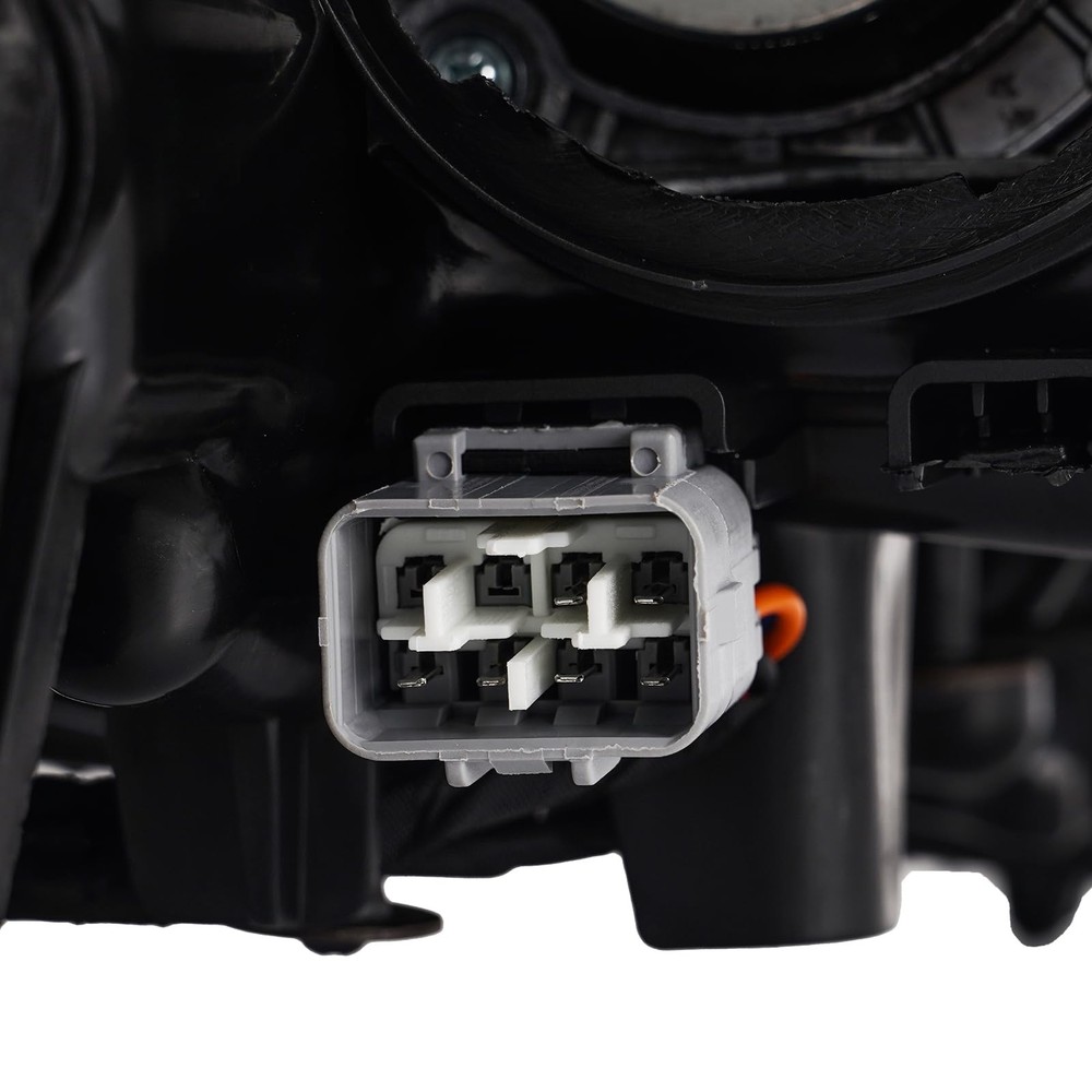 Headlight 2016-2020 Outlander Halogen Projector Left Driver Side 8301D245