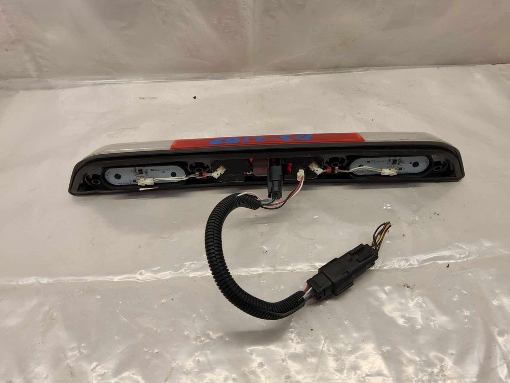 3rd Brake Light Avoidance Lamp FORD F250 SD PICKUP 19