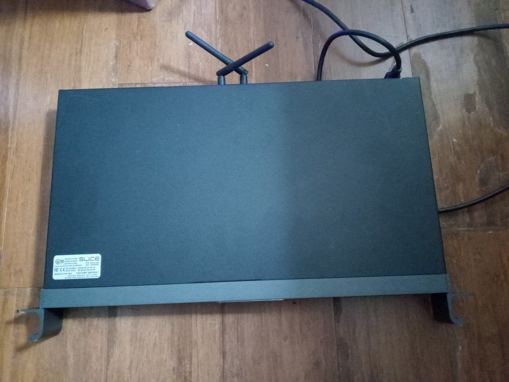 Teradek Slice-166 Rack-Mount HD-SDI H.264 Encoder. Antennas included +power cabl