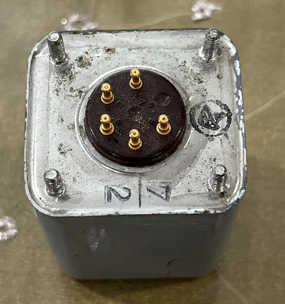 TRIAD HS-470 ISOLATION TRANSFORMER