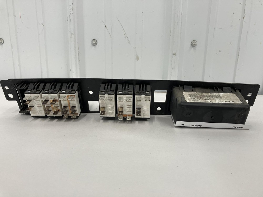 2012-2027 Kenworth T680 SWITCH Dash Panel - Used