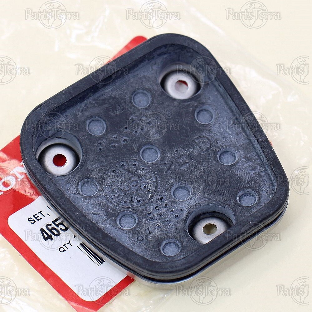 OEM Honda Civic Accord Acura RSX Clutch & Brake Pedal Cover 46545-SMG-P02 - 2 pc