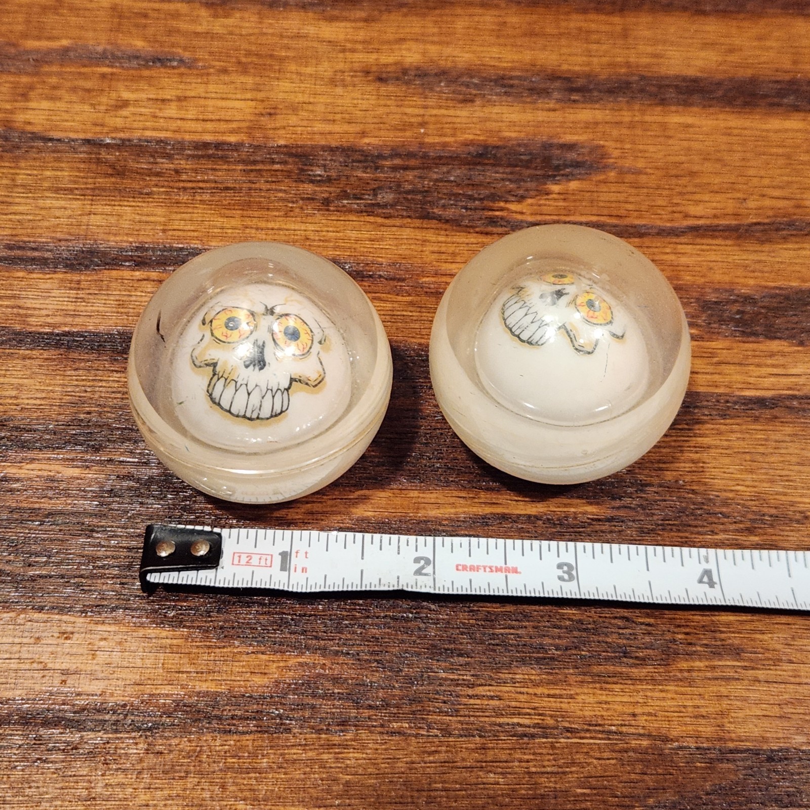 2 Vintage Skull Skeleton Water 2" Ball Retro Floating Rolling Toy 1980’s 90’s