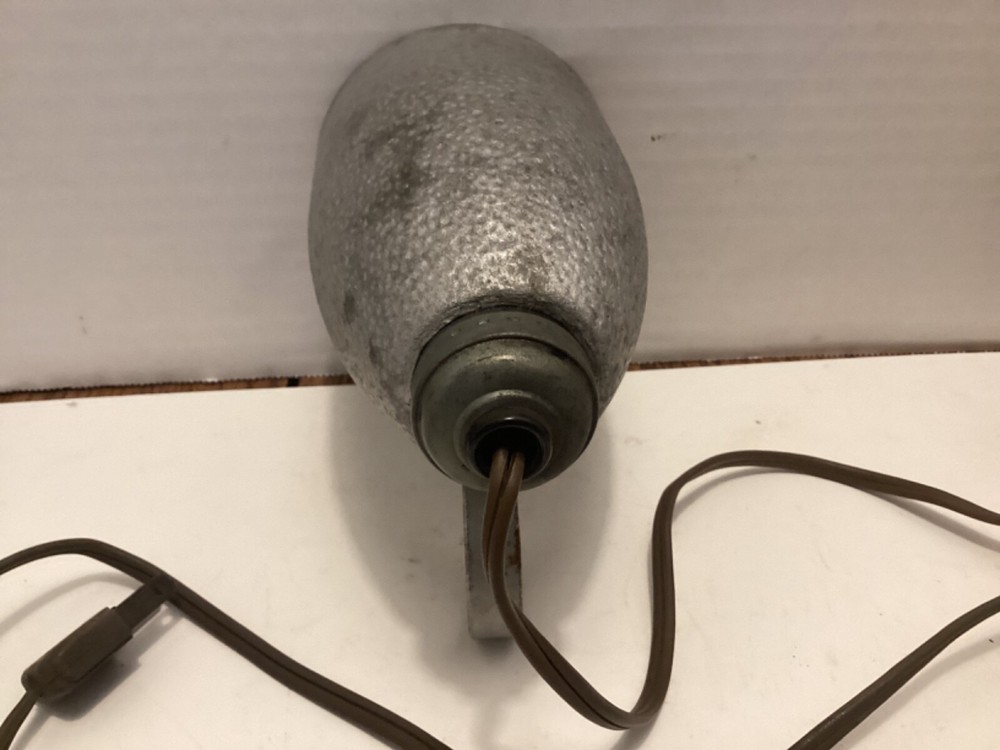 Vintage hammered Aluminum wall light - working