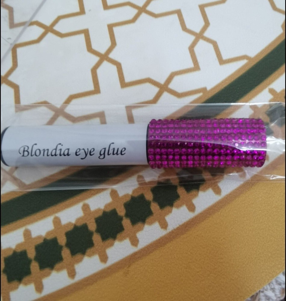 Blondia Eye Glue