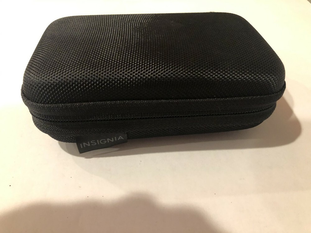 Insignia Camera Accessory Kit
