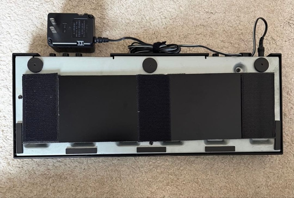 KORG AX30G ToneWorks Multi-Effects Flight case