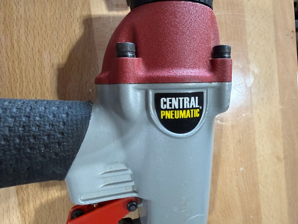 Jitterbug Sander / Stapler / Pneumatic Tool Lot (#177)