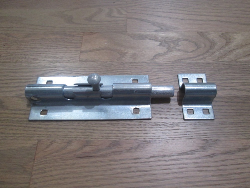Door Hardware - Tuff Stuff Padlockable Barrel Bolt & Hinges