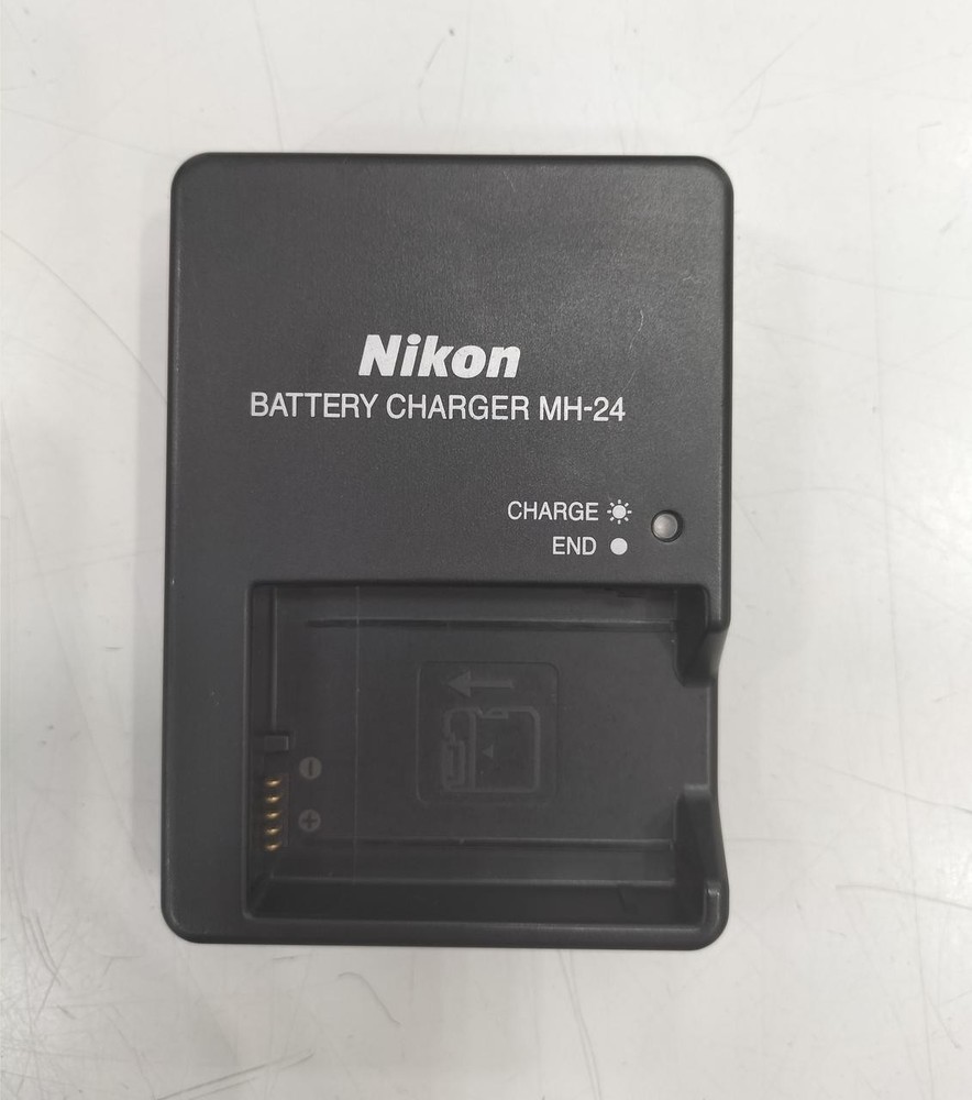 NIKON D3400 837439
