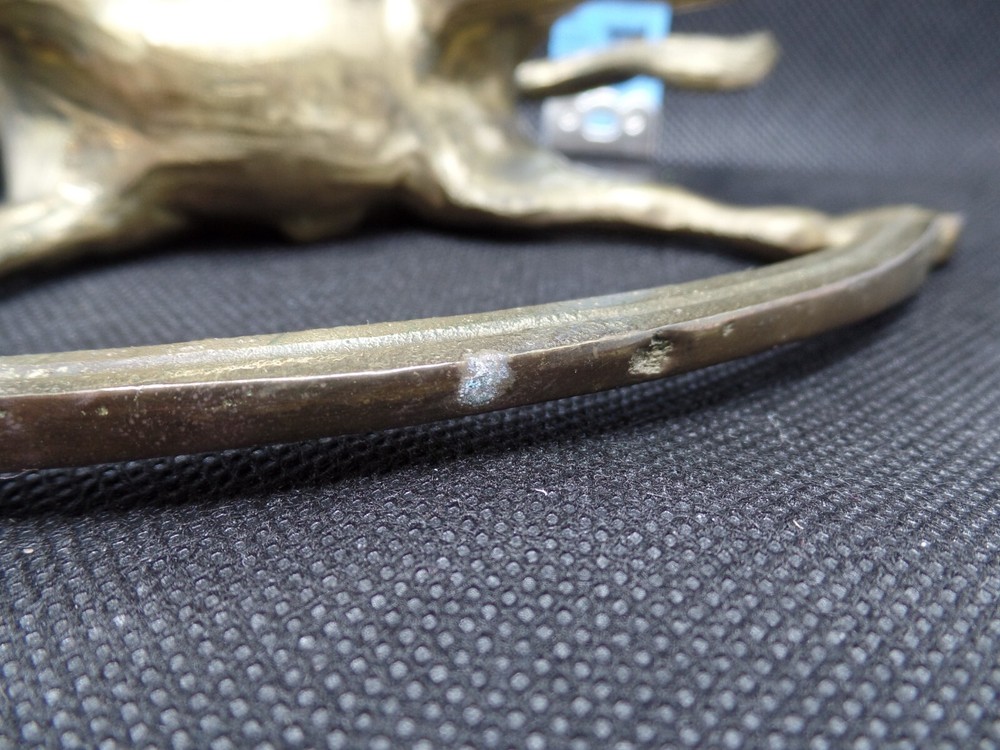 VINTAGE UNMARKED HORSE KNIFE REST / HOLDER