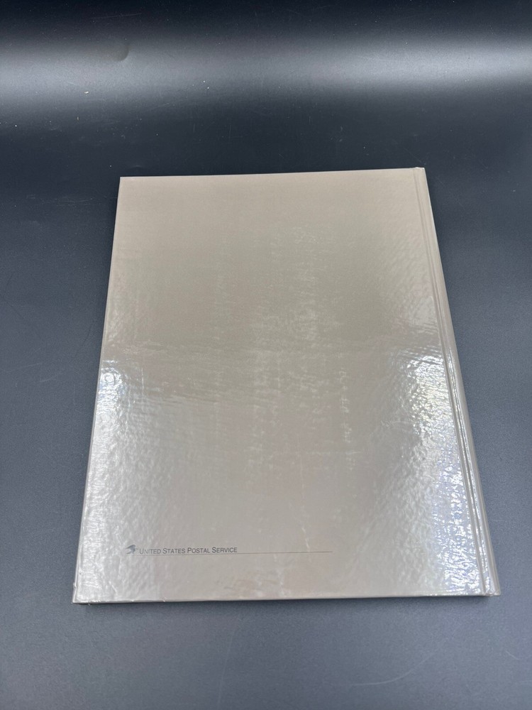 1993 USPS Commemorative Stamp Collection US Stamps Unused No Stamps