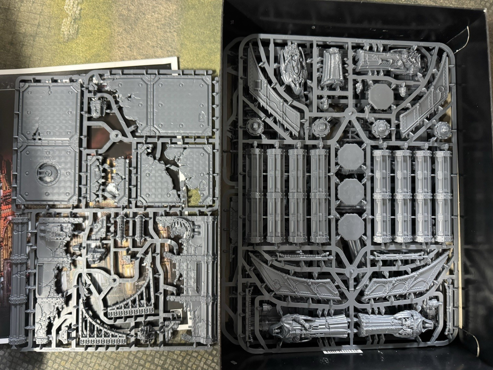 Warhammer 40k Terrain - Sector Imperialis Sanctum Terrain - OOP Rare NEW