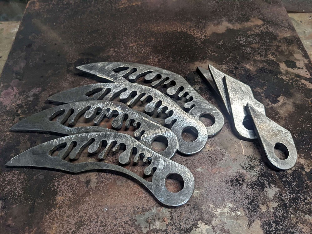 Drip 5/8 pin hinges