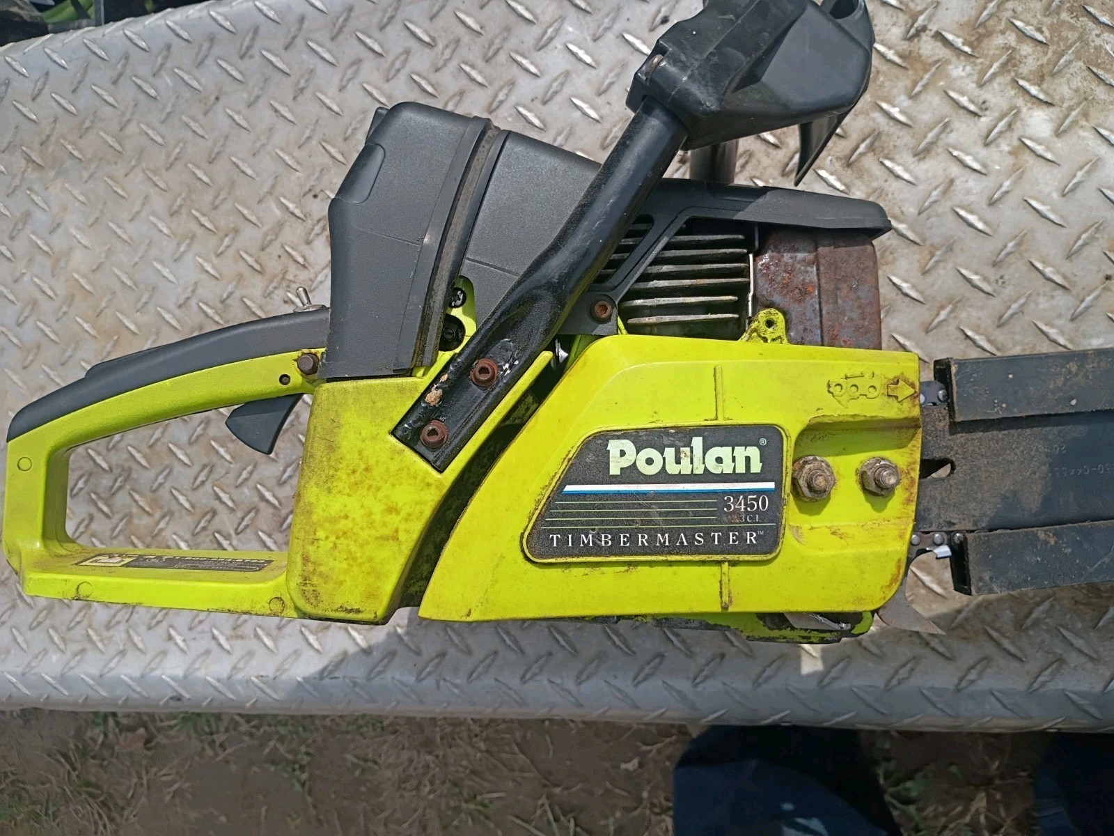 Poulan 3450 Chainsaw
