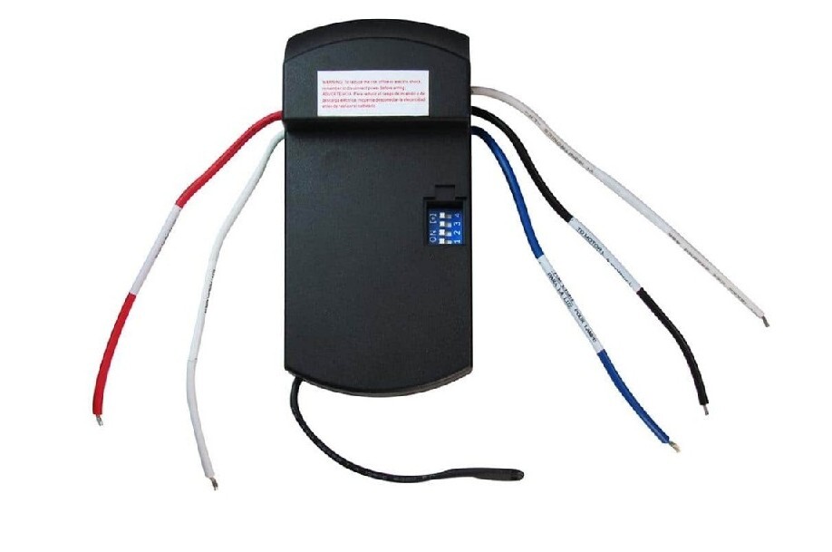 NEW! HAMPTON BAY Universal Basic On/Off Ceiling Fan Remote Control (Damp Rated)