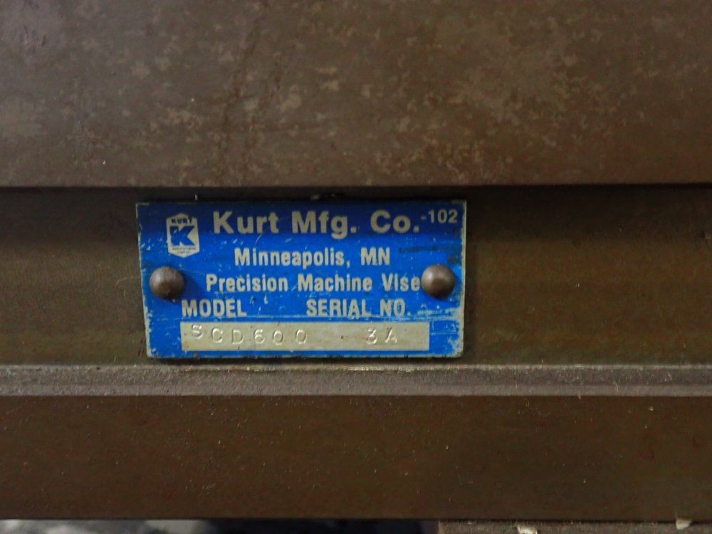 KURT SCD600 PRECISION MACHINE VISE 04260560115
