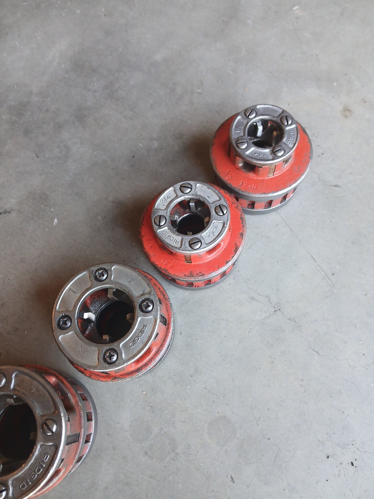 Ridgid 12-R Pipe Threader Die Head Set 12R Threading Dies 1/2" - 1 1/2"