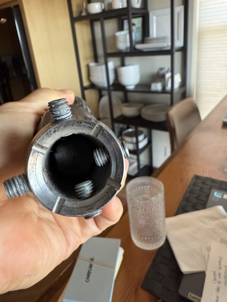 Ottobock C-leg 4 Threaded Top (2021) - Needs Minor Maintenance
