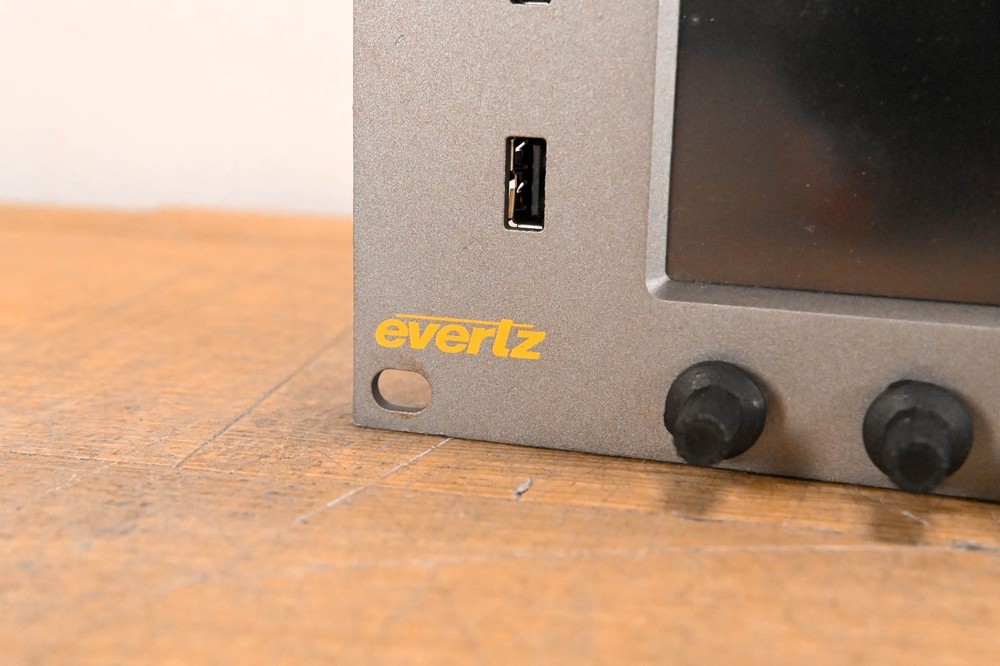 Evertz CP-2232E Advanced System Control Panel w/ 32 LCD Buttons (NO PSU) CG01V7E
