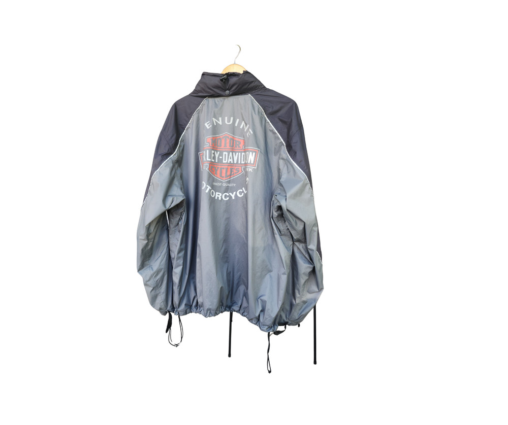 Harley Davidson Gray & Black rain jacket and pants set. Size:2X.