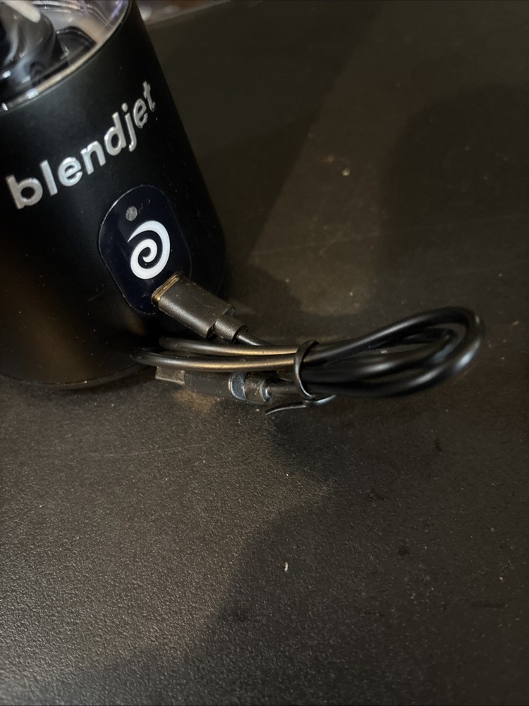 BlendJet One Plus Portable Blender - Black - USB Rechargeable (Tested/Working)