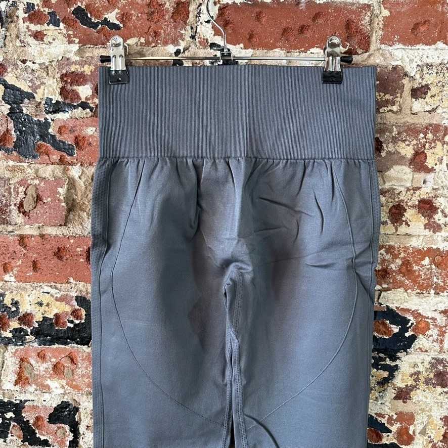 Halara Butt Lift Leggings Womens Large 7/8 Gray Length High Waist Tummy Control