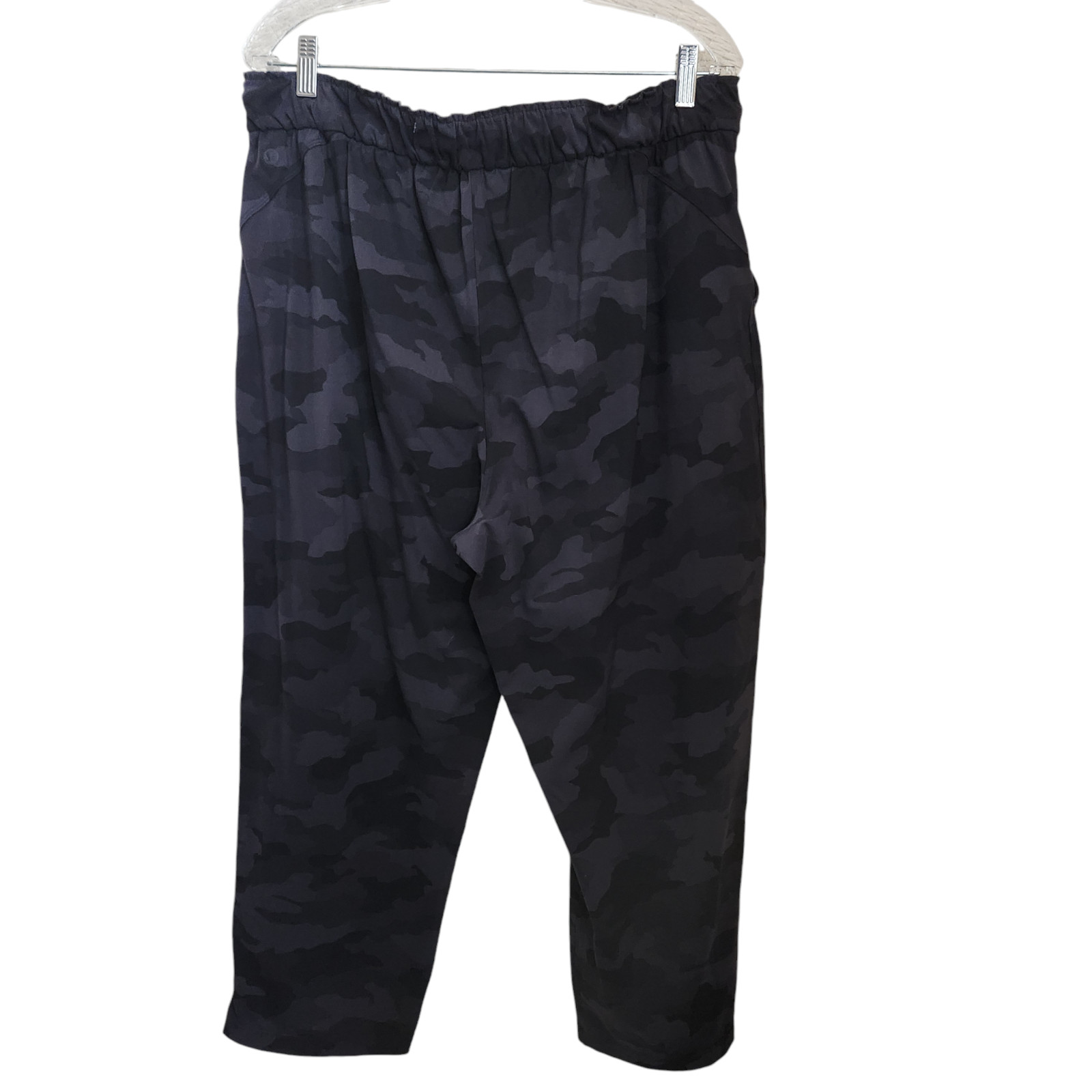 Lululemon Stretch High-Rise Crop Camo Pants Sz 14 LW6BOUS (34X23) Black Gray