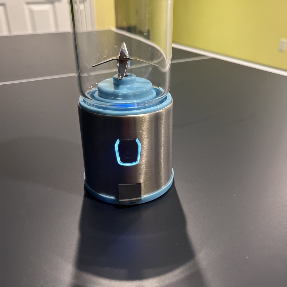 PORTABLE BLENDER