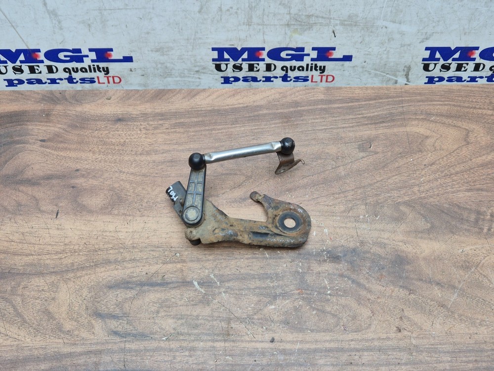 AUDI A7 4G8 SUSPENSION LEVEL SENSOR PASSENGER SIDE 2011-2018